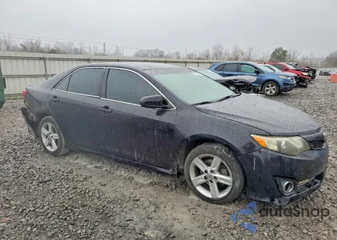 2014 Toyota Camry L из США, поврежденный, VIN 4T1BF1FK0EU335776